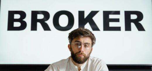 online stock broker