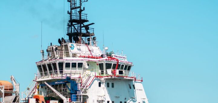 marine engine supplier